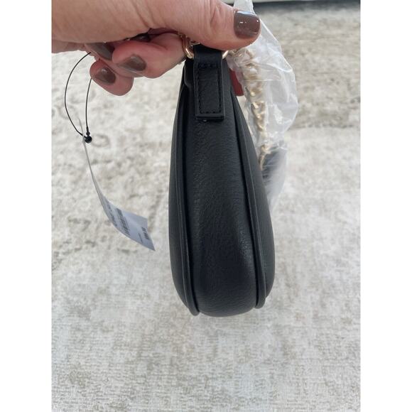Y2K INC Black Faux Leather Shoulder Bag Gold Chain Hardware Fits iPhone NWT - Picture 4 of 11